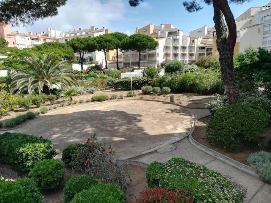 Studio - Residence Avec Piscine Agde Εξωτερικό φωτογραφία